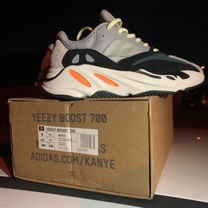 Yeezy Boost 700 Wave Runners
